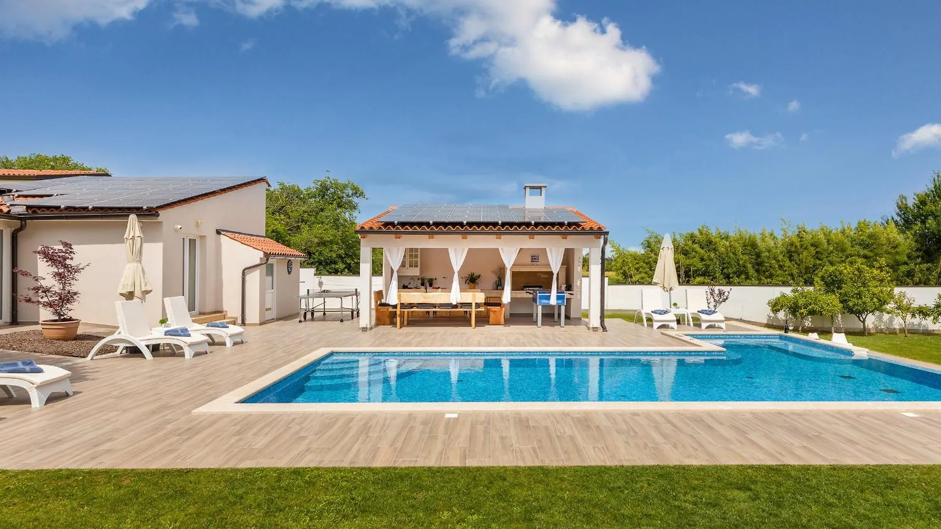 Villa Milemanda For 8 People Near Pula With Children Playground Only 300 Meters From The Beach Pomer Hırvatistan