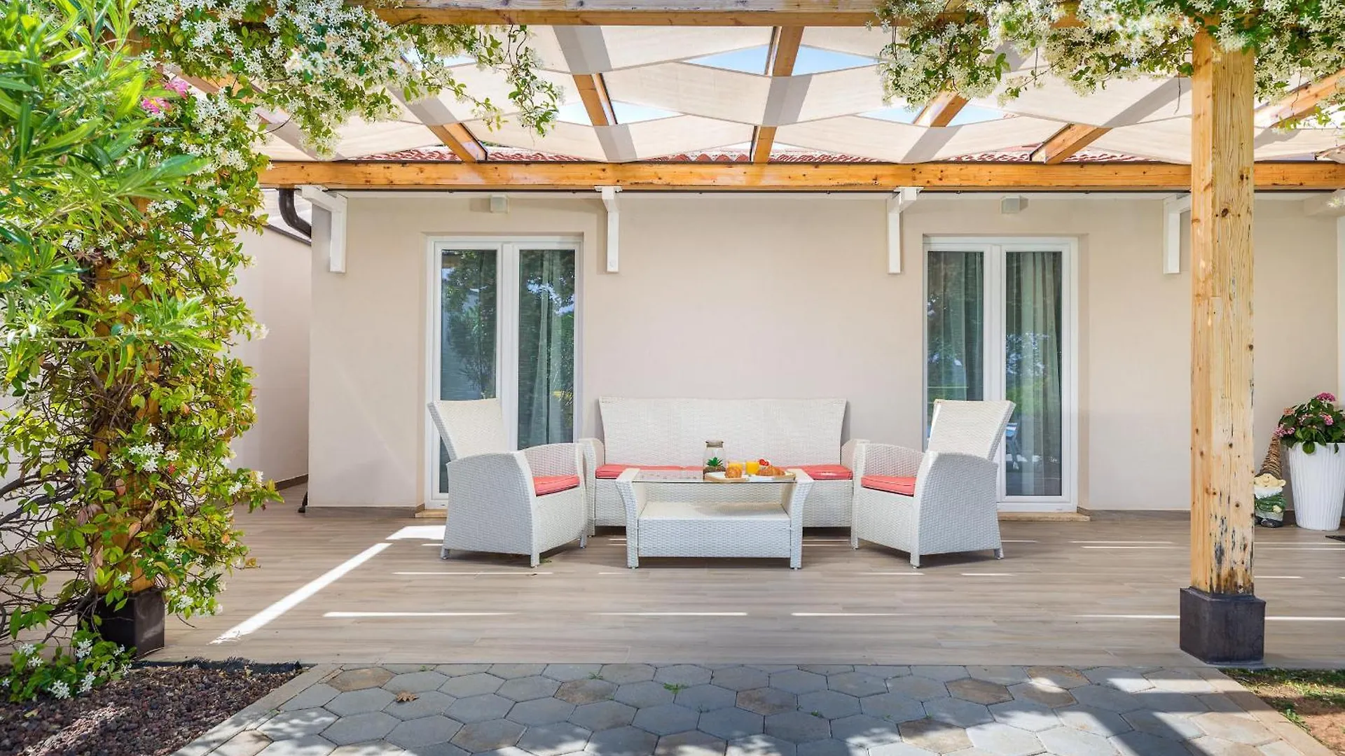 Villa Milemanda For 8 People Near Pula With Children Playground Only 300 Meters From The Beach Pomer 0*,