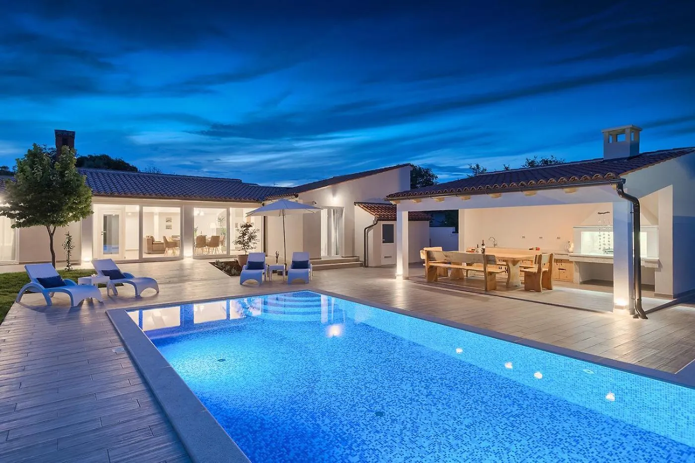 Villa Milemanda For 8 People Near Pula With Children Playground Only 300 Meters From The Beach Pomer 0*,  Hırvatistan