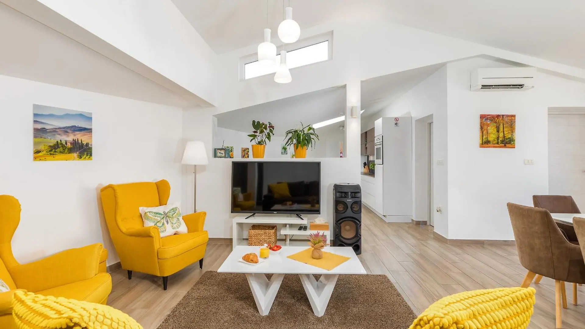 Villa Milemanda For 8 People Near Pula With Children Playground Only 300 Meters From The Beach Pomer